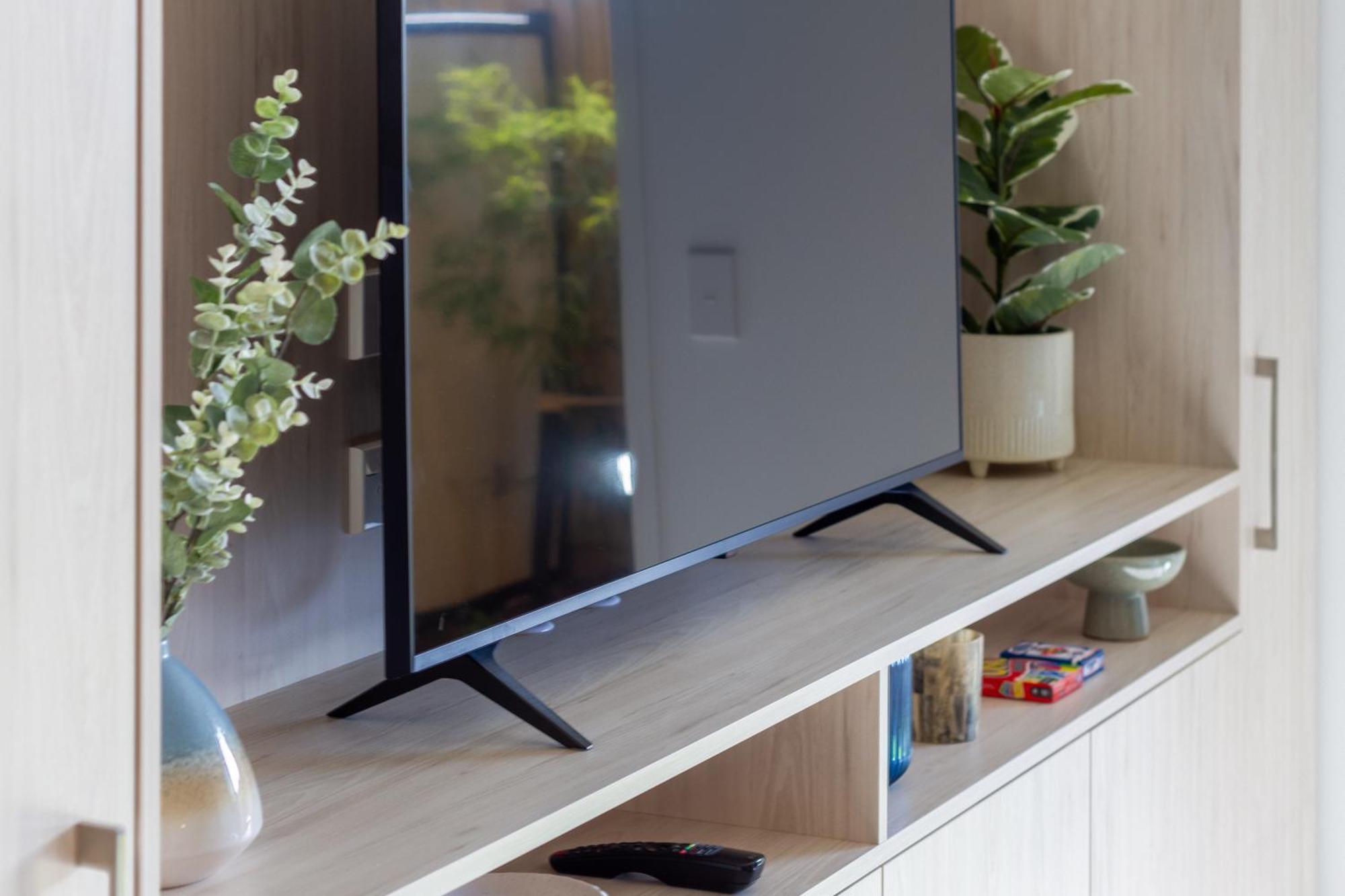 Downtown Delight: Studio At 8 Wilmer With Backyard Christchurch Buitenkant foto